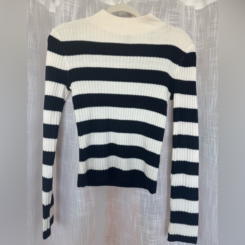 H&M Cream Knit Pullover